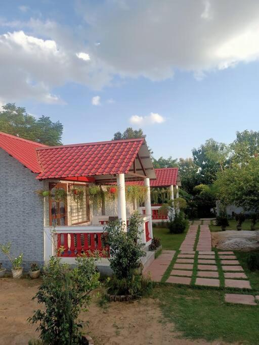 Achal Farm जंगल में मंगल Vila Gurgaon Exterior foto