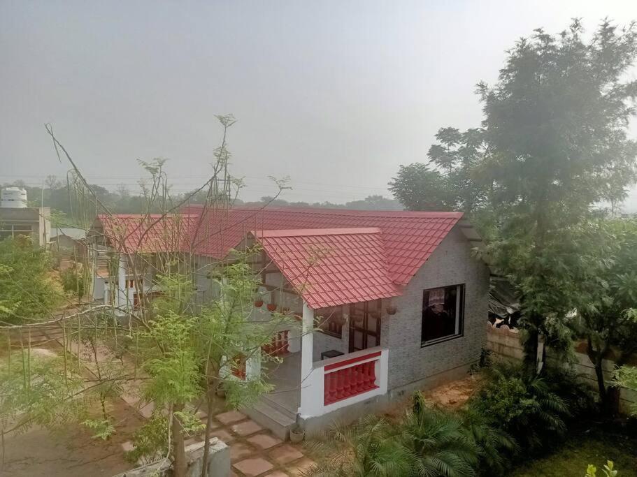 Achal Farm जंगल में मंगल Vila Gurgaon Exterior foto