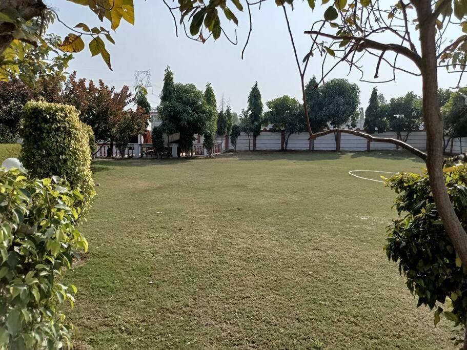 Achal Farm जंगल में मंगल Vila Gurgaon Exterior foto